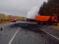Один человек погиб, двое пострадали при столкновении двух грузовиков в Кстовском районе Нижегородской области

