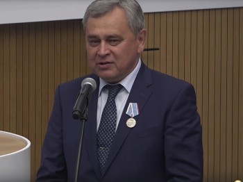 Хайдар Валеев получил медаль Республики Крым