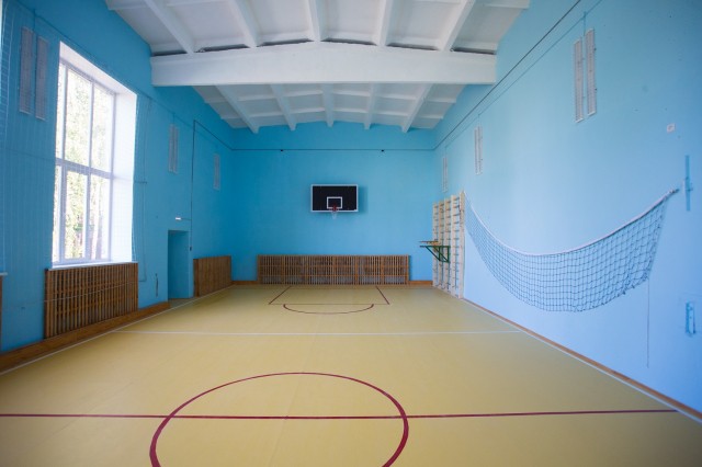 Спортзалы капитально отремонтируют в 10 сельских школах Нижегородской области в рамках проекта "Детский спорт".