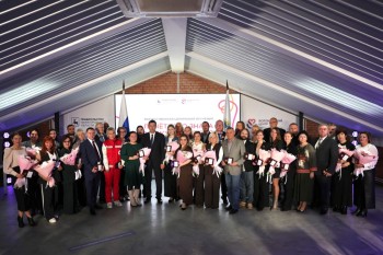 42 нижегородца получили почетные знаки «За служение людям»
