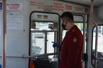 Соблюдение масочного режима проверяют в Чебоксарах