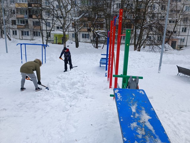 Комиссия проверила качество уборки от снега спортплощадок в Нижнем Новгороде