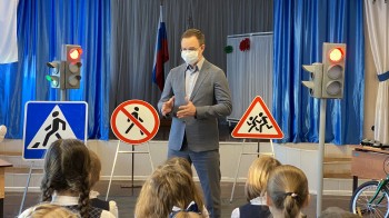 Сергей Морозов провел открытый урок по безопасности дорожного движения для нижегородских школьников