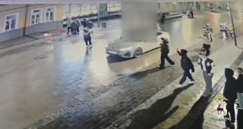Шесть протоколов составлены на нижегородца за запуск салютов из автомобиля