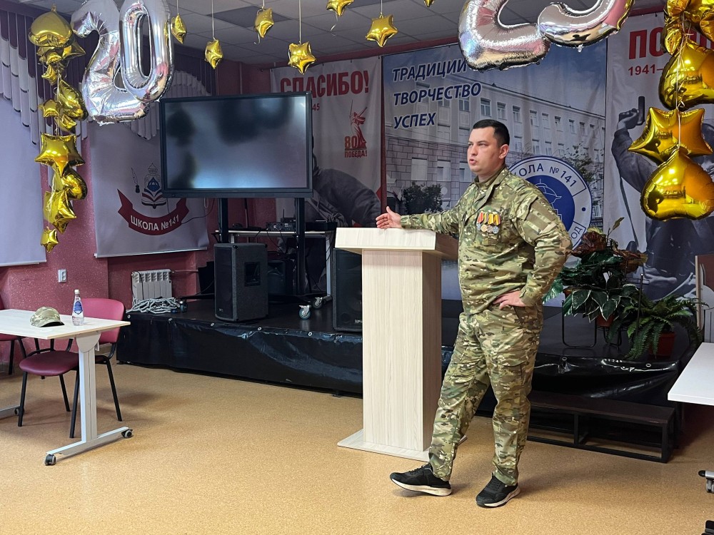 Участник СВО Александр Курыцын встретился с нижегородскими школьниками