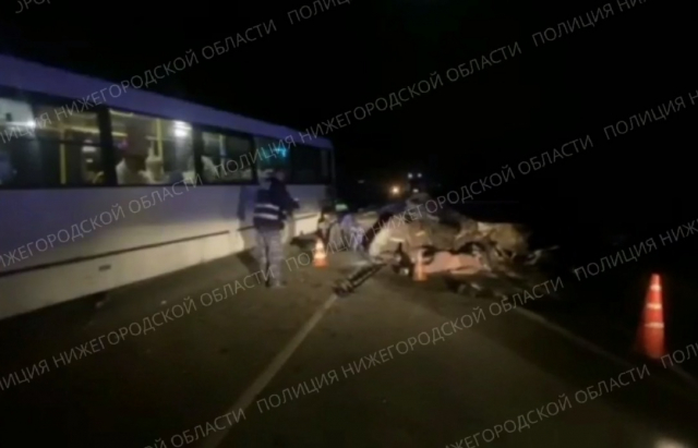 Два человека погибли в ДТП с автобусом в Нижегородской области Два человека погибли в ДТП с автобусом в Нижегородской области