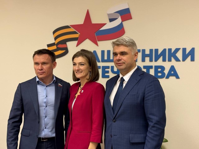 50 ветеранов СВО и членов их семей приняли участие в ярмарке вакансий в фонде «Защитники Отечества» 50 ветеранов СВО и членов их семей приняли участие в ярмарке вакансий в фонде «Защитники Отечества»