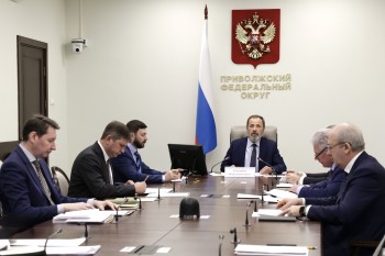 Игорь Комаров провёл совещание с главами регионов ПФО