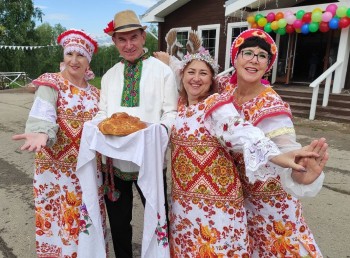 Серебряным волонтерам – поддержка ЛУКОЙЛа
