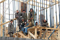 Нижегородский Облсовпроф  считает необходимым уменьшить квоты для иностранных рабочих в 2009 году