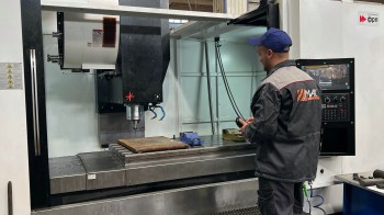 Линию внутрискважинного оборудования для нефтегазодобычи открыли в Самаре Линию внутрискважинного оборудования для нефтегазодобычи открыли в Самаре