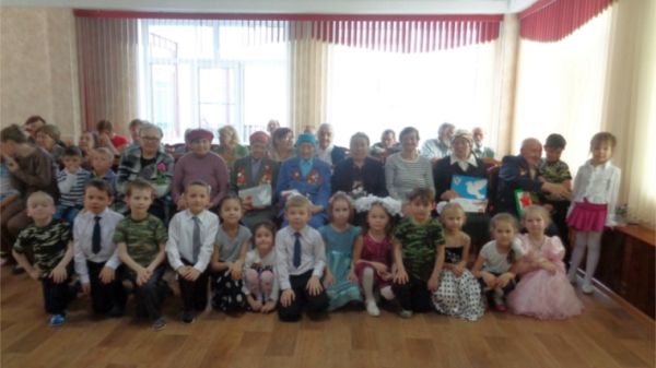 Праздничный концерт "Под солнечным небом Победы" проведён в комплексном центре г. Чебоксары