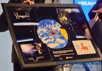 Космонавт Иван Вагнер свозил в космос флаг Нижнего Новгорода