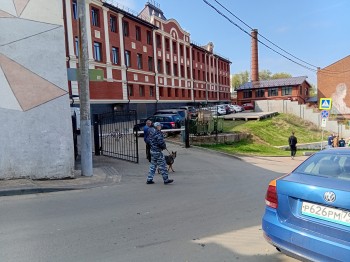 Спецслужбы не обнаружили взрывного устройства на ул. Почаинская в Нижнем Новгороде Спецслужбы не обнаружили взрывного устройства на ул. Почаинская в Нижнем Новгороде