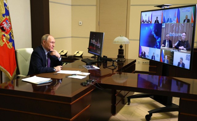 Рустам Минниханов предложил Путину изменить условия ипотеки для субъектов Рустам Минниханов предложил Путину изменить условия ипотеки для субъектов