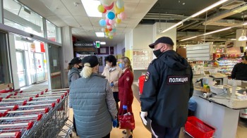 Соблюдение масочного режима проверяют в Чебоксарах