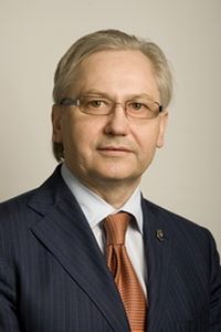 "Минздравом РФ в экстренном порядке должны быть приняты превентивные, профилактические меры безопасности против гриппа", - Сергей Зуденков