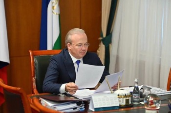Премьер-министр Башкирии пригрозил увольнениями чиновников за срыв строительства соцобъектов