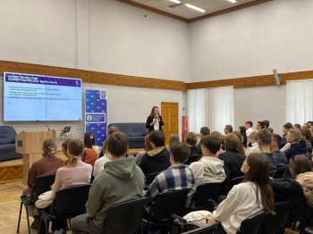 Студенты и школьники Нижегородской области стали участниками акции ко Дню российской науки