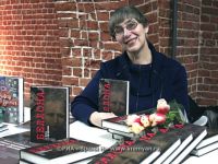 Нижегородский писатель Елена Крюкова получила Международную литературную премию им.Гончарова за роман &quot;Беллона&quot;

