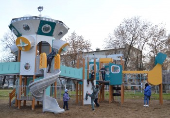 Детский игровой комплекс установили на улице Березовской в Нижнем Новгороде