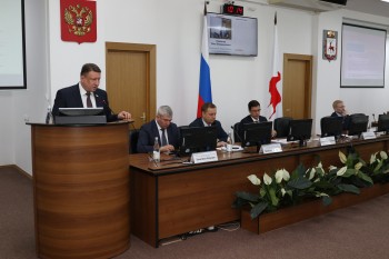 Олег Лавричев представил отчет о деятельности Думы Нижнего Новгорода в 2022 году