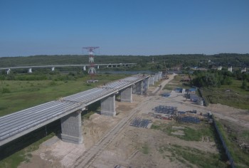 Тринадцать опор Сурского моста возвели в Чувашии