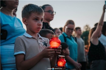 Акцию &quot;Свеча памяти&quot; провели в Чебоксарах