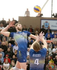 Опытные волейболисты должны идти на риск даже в самых ответственных играх, - Алексей Остапенко