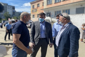 Глеб Никитин встретился с жителями дома в Нижнем Новгороде, где взорвался газ