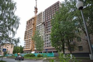 Строительные работы на месте снесенного дома по ул. Петрова, 9 в Чебоксарах завершатся в августе Строительные работы на месте снесенного дома по ул. Петрова, 9 в Чебоксарах завершатся в августе