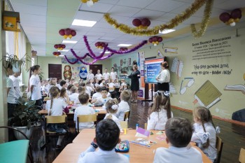 Нижегородские школьники отправили новогоднюю почту для ребят из Харцызска