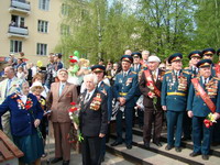 В Сарове 9 мая прошли торжественные мероприятия, посвященные 65-летию Великой Победы
