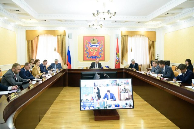Муниципалитетам Оренбуржья выделили 585 млн рублей на дорожные работы