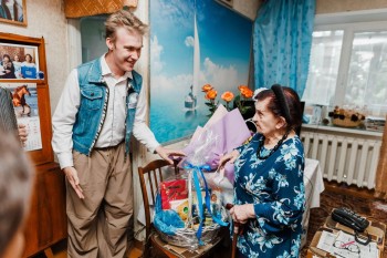 Волонтёры Победы поздравили Тамару Рунову со 102-летием