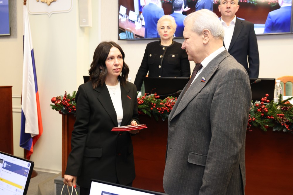 Медали "За поддержку СВО" посмертно удостоен депутат ЗС НО Александр Ефремцев