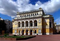 Реставрацию фасада Нижегородского театра драмы им. М. Горького планируется провести летом 2017 года