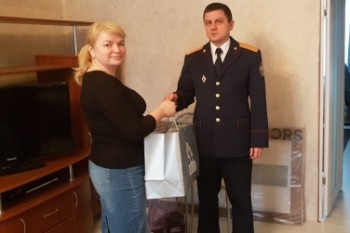 Руководитель Павловского следственного отдела встретился с матерью героя Сергея Анучина в годовщину его гибели