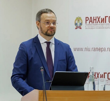 Замгубернатора Нижегородской области Сергей Морозов защитил диссертацию Замгубернатора Нижегородской области Сергей Морозов защитил диссертацию