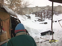 В Н.Новгороде из-за снега обрушилась кровля ангара