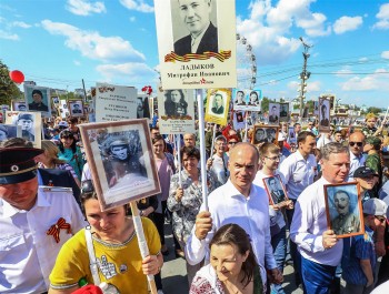 Чебоксары поддержали акцию "Бессмертный полк"