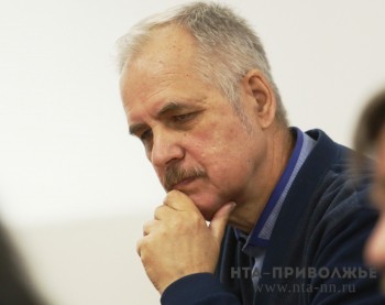 &quot;У губернатора достаточно высококвалифицированных специалистов, в том числе и с опытом в федеральных структурах, готовых работать в его команде&quot;, - Александр Прудник