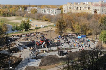 Детский игровой комплекс установили на проспекте Молодежный Нижнего Новгорода