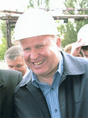 Шанцев удостоен знака &quot;Почетный строитель России&quot; за вклад в развитие строительной отрасли региона