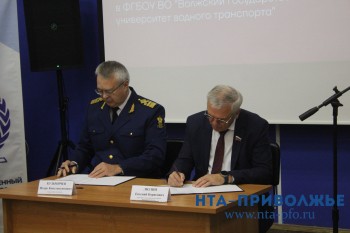 ЗС НО и ВГУВТ подписали официальное соглашение о сотрудничестве ЗС НО и ВГУВТ подписали официальное соглашение о сотрудничестве