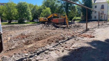 Пять аварийных домов снесут в этом году в Ленинском районе