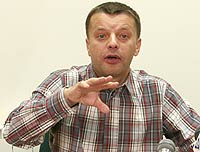 Главред российского "Newsweek" Парфенов отмечает в пятницу свой День рождения