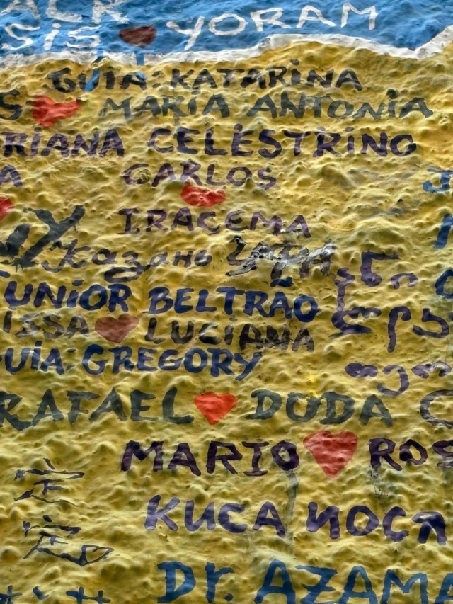 Уфу вписали на стену городов у Селароны в Рио-де-Жанейро