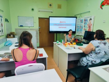 Более 500 детей Кировской области проходят обучение в "Школе диабета" Более 500 детей Кировской области проходят обучение в "Школе диабета"