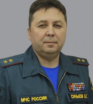 Глава нижегородского МЧС Валерий Синьков получил звание генерал-лейтенант внутренней службы